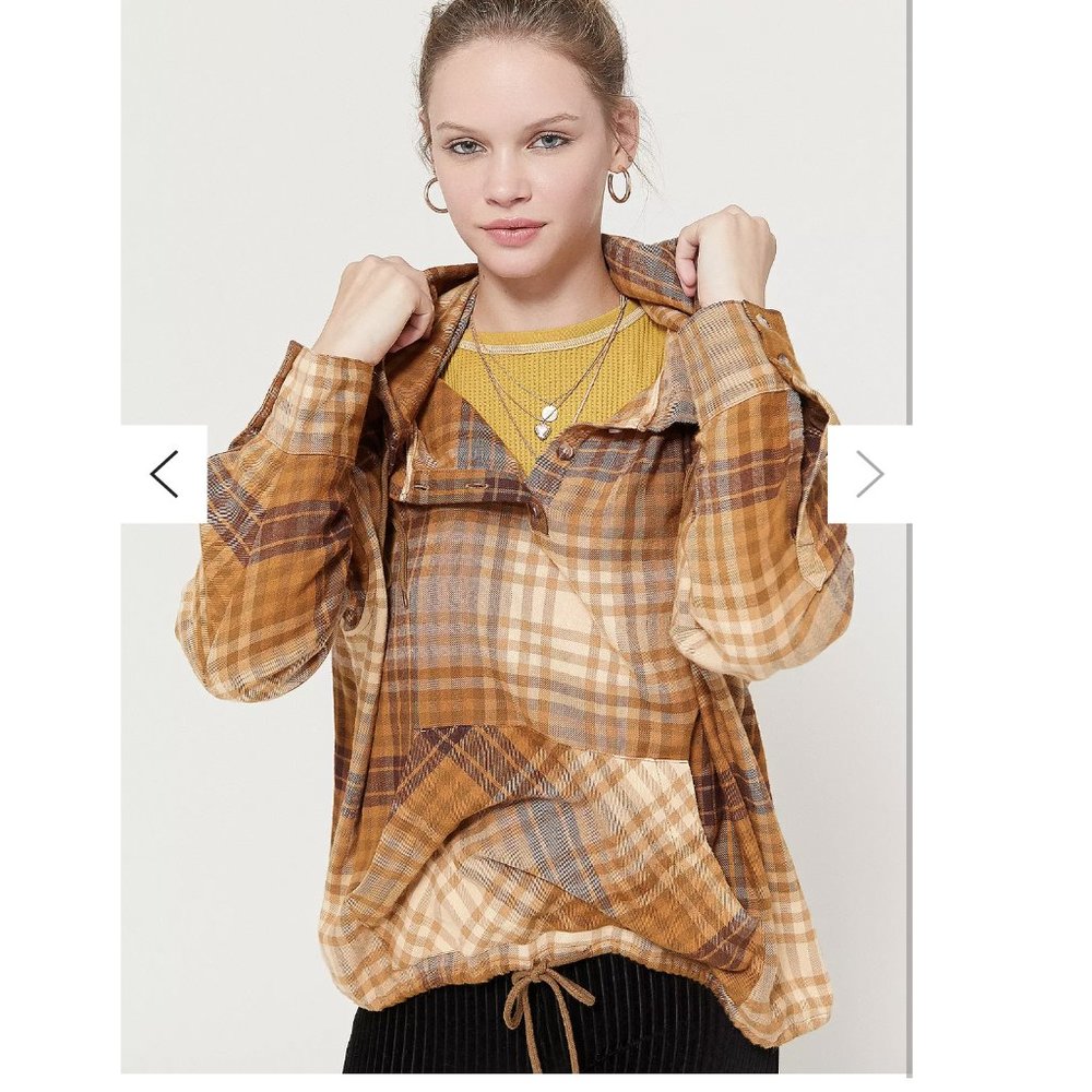 URBAN OUTFITTERS Alex Popover Hooded Flannel FALL Shirt  SIZE MEDIUM